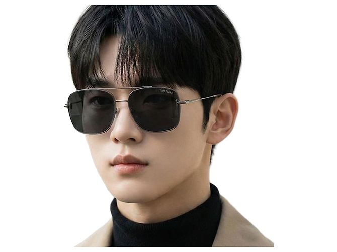 Tom Ford Occhiali da sole Metal Double Bridge Oversized Aviator Asian Fit Blu