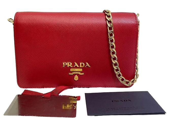 Prada Bolsa Transversal Saffiano Lux Chain Vermelho