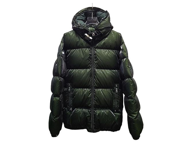 Moncler Alyx Almond Green Short Down Puffer Jacket