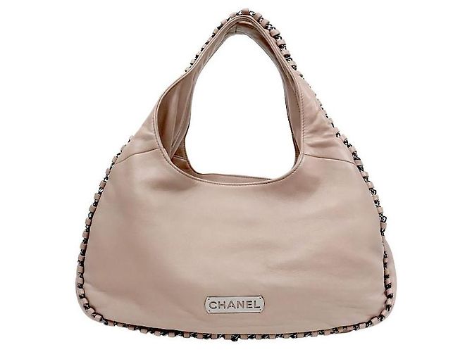 Chanel Bolsa de Ombro Luxury Savvy Marrom