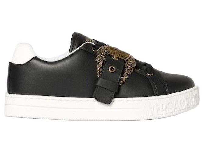 Versace Tênis com fivela barroca Preto