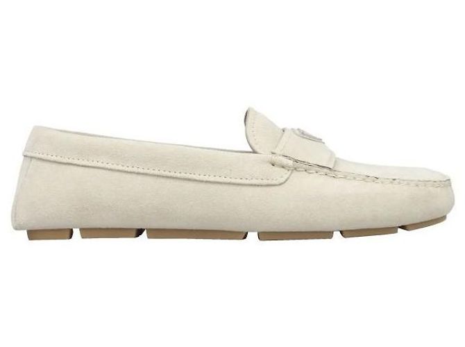 Prada Mocassin en daim avec logo triangle