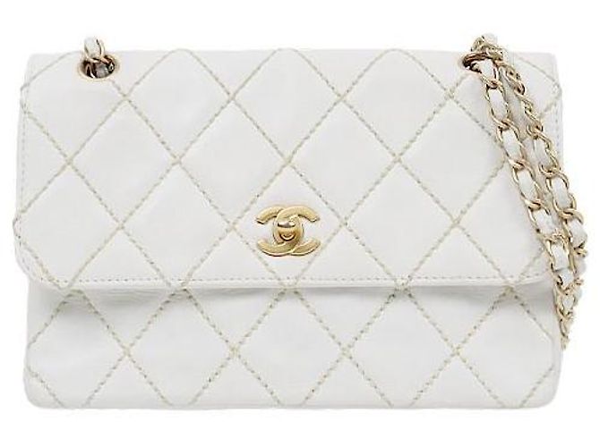 Chanel Bolsa de ombro White Wild Stitch Chain Branco