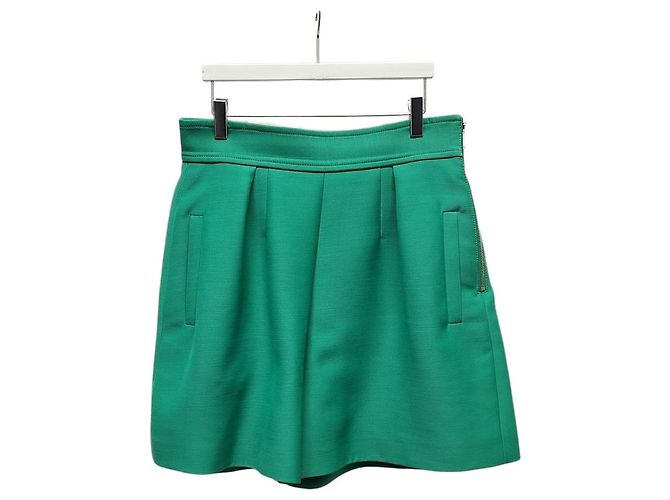 Louis Vuitton Mini shorts de pernas largas em lã e seda verde