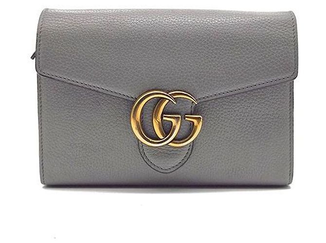 Gucci Bolsa transversal com corrente Marmont Marrom