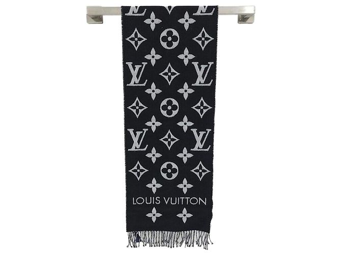 Louis Vuitton Cachecol e lenço Essential Monogram Prata