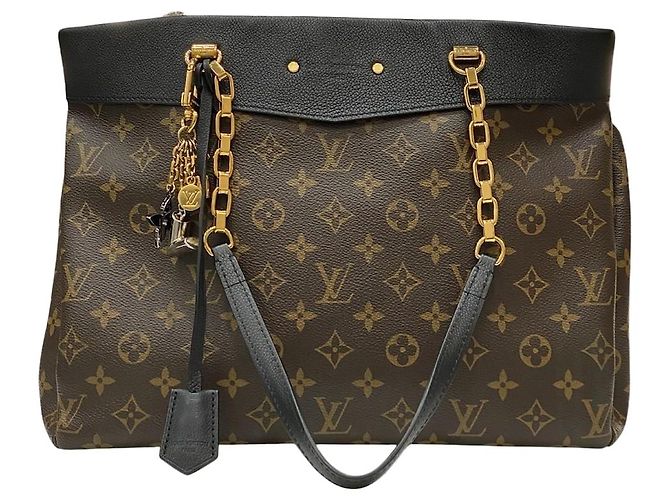 Louis Vuitton Bolsa de Ombro Monogram Palace Chain Preto