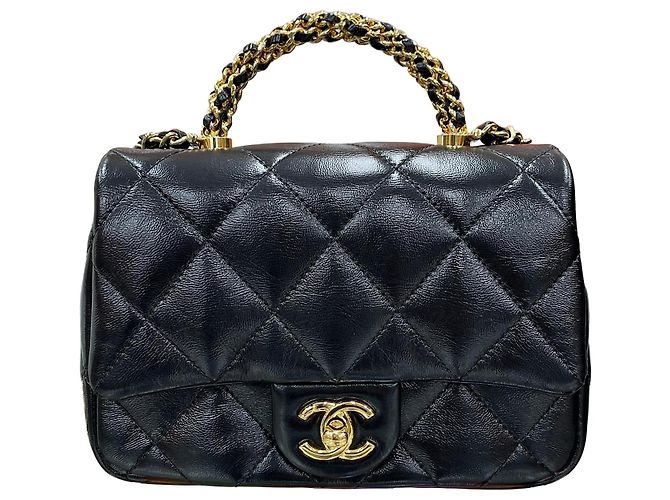 Chanel Mini Flap Bag com corrente dourada Dourado
