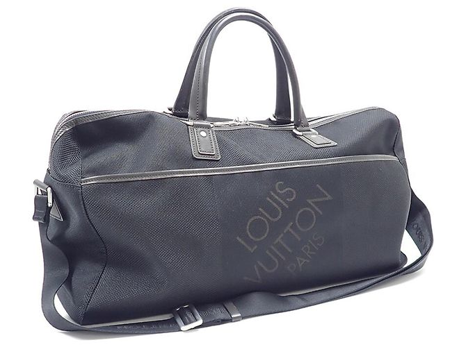 Sac Boston Louis Vuitton en Damier Géant Noir