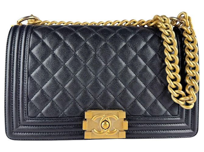 Le Boy Bolsa de ombro Boy da Chanel em couro de vitelo granulado preto