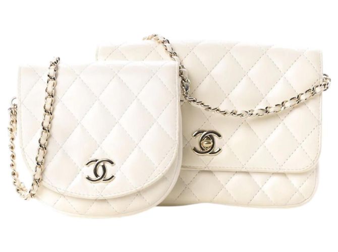 Chanel Lambskin Quilted Side-Packs blanc