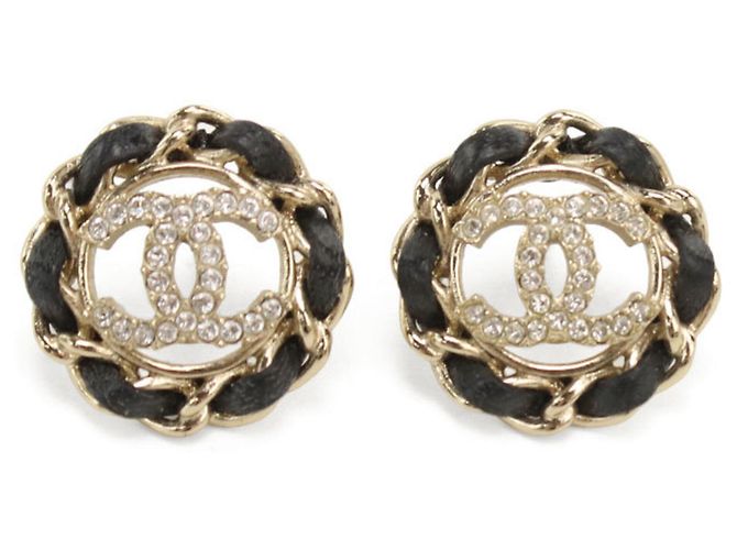 Chanel Gold Stud Ohrringe Golden