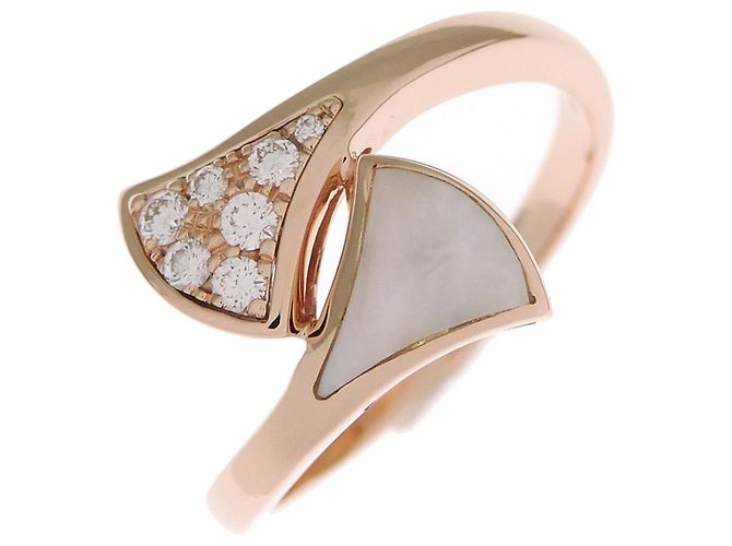Bulgari Anello Diva Dream in diamante e madreperla Rosa Bianco