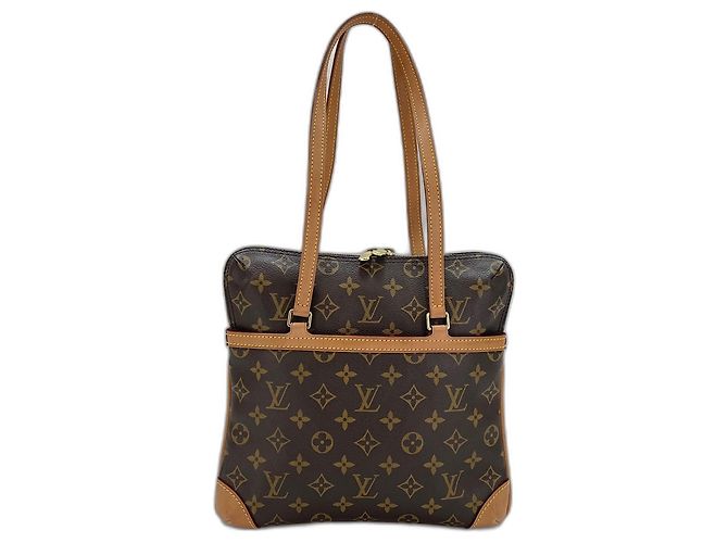 Bolso de Hombro Louis Vuitton Coussin GM Castaño
