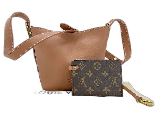 Borsa a spalla Louis Vuitton Lowkey All-In Marrone
