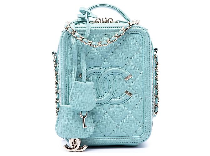 Chanel Blue Caviar CC Filigree Vanity Case Vertical Bleu Bleu clair