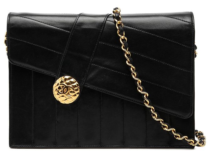 Chanel Black CC Envelope Flap em couro de bezerro matelassê vertical e diagonal Preto