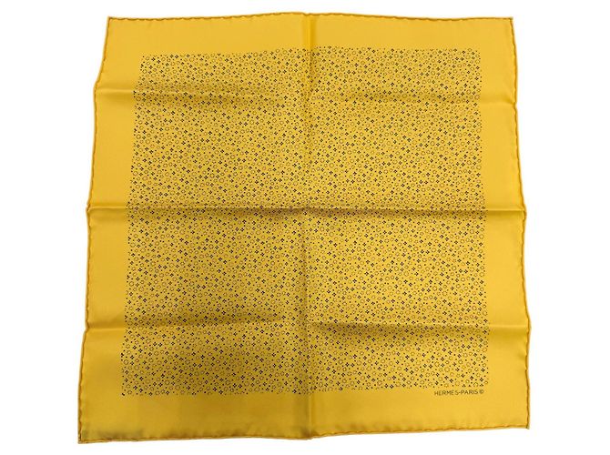 Hermès Sciarpa in seta Hermes Petit Carré 45 Gavroche Blu Giallo