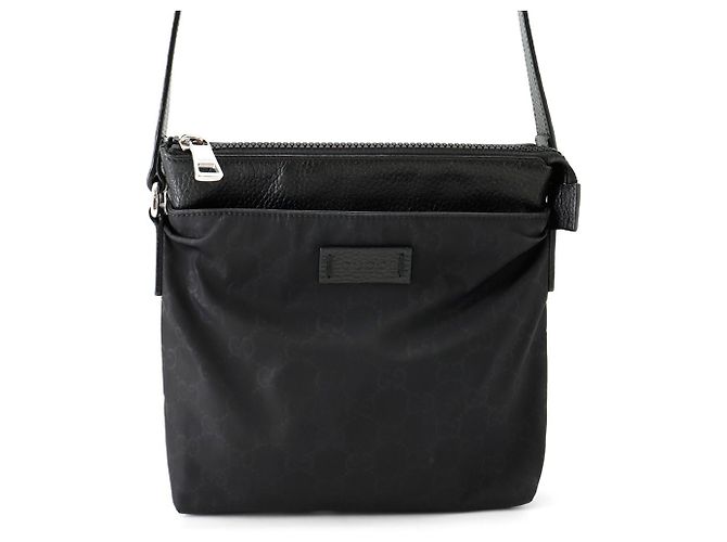 Borsa a tracolla in nylon nero Gucci