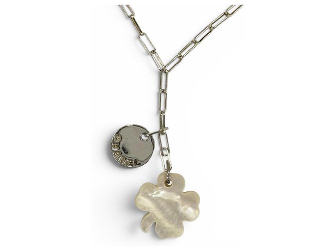 Colar com pingente Clover Chanel Prata Metálico