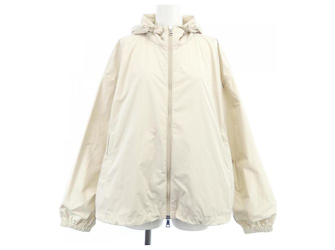 Chaqueta Moncler TYX Beige