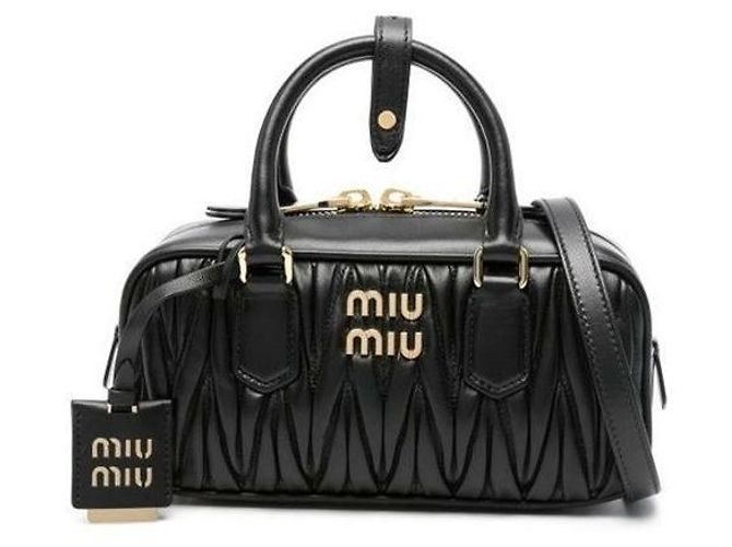 Miu Miu Bolsa de couro nappa Preto