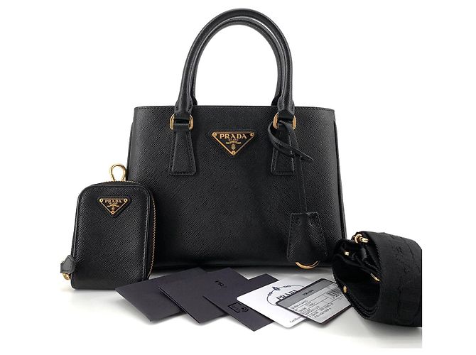 Prada Mini borsa a tracolla Saffiano Galleria Nero