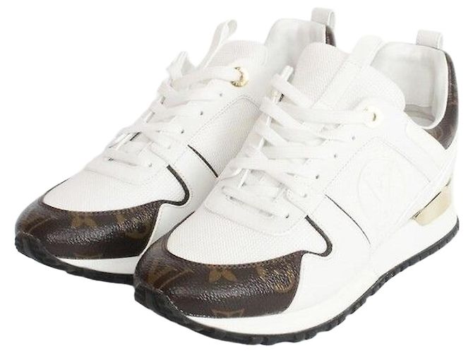 Louis Vuitton Runaway Sneaker mit goldener Hardware Weiß