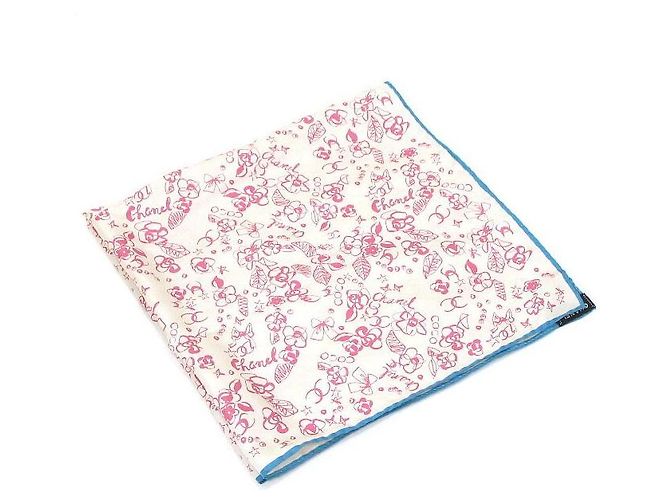 Chanel Lenço de seda Camellia Multi Printing