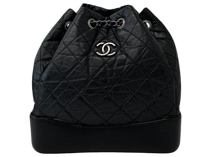 Chanel Gabrielle Rucksack Small Series Schwarz