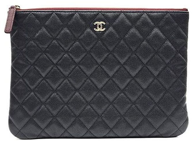 Chanel Caviar Clutch New Medium Schwarz