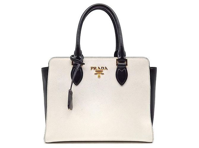 Prada Tote e Bolsa de Ombro em Saffiano Branco