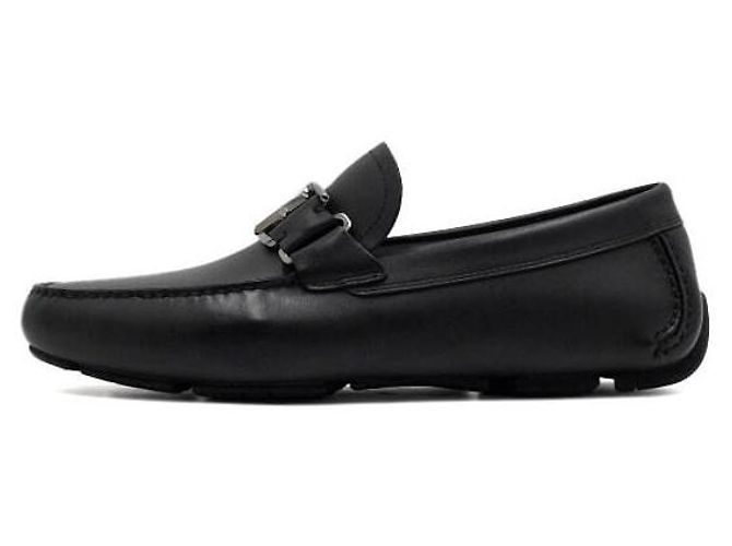 Salvatore Ferragamo Mocassini da guida in pelle nera Nero