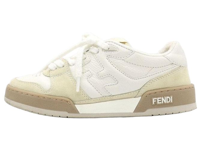 Fendi Sneaker basse in scamosciato bianco da donna