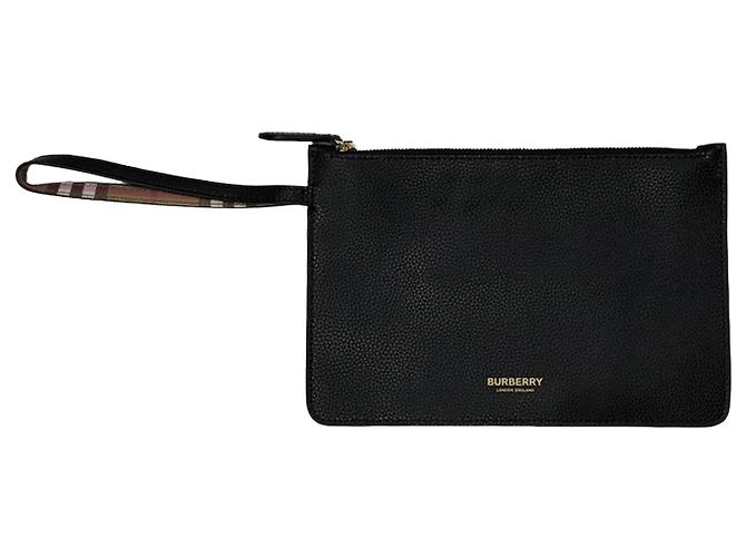 Burberry Clutch Pouch em couro granulado com alça preta