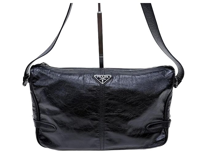 Prada Borsa a tracolla in pelle con logo triangle nero