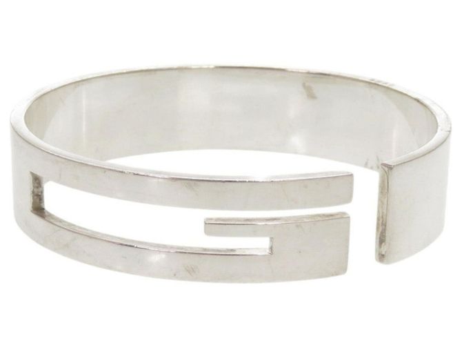 Pulsera rígida Gucci Cutout G Logo en plata