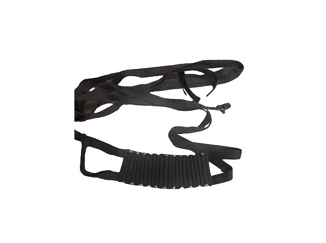 Col com pregas e tachas preto Ann Demeulemeester