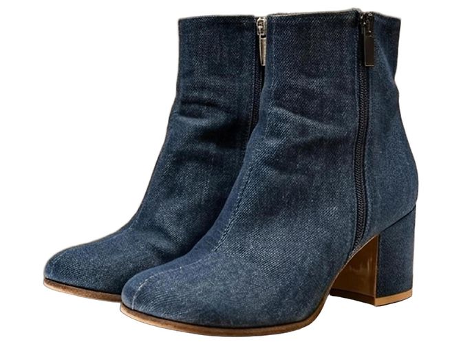Gianvito Rossi Blaue Denim-Stiefeletten mit Absatz