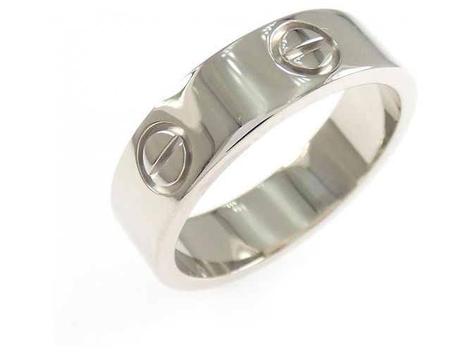 Anillo Love de Cartier en oro blanco