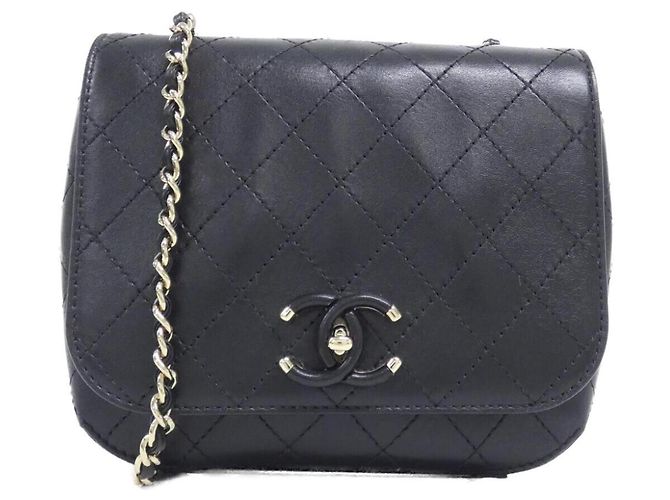 Bolsa de ombro Chanel em pele de vitelo Preto