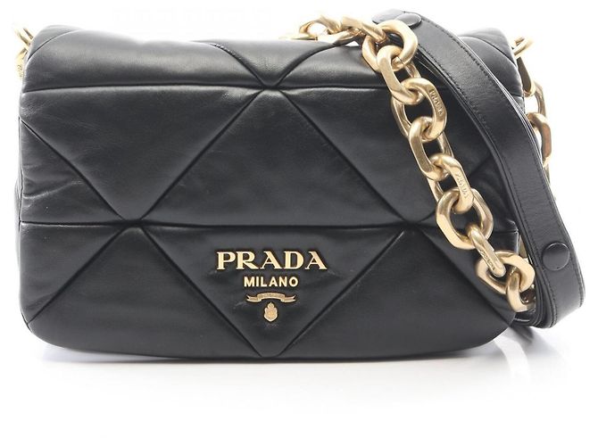 Prada Gepolsterte Leder 2-Way Schultertasche Schwarz