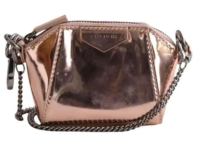 Bolso bandolera Givenchy de charol rosa