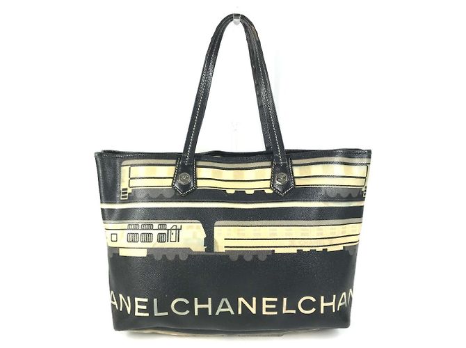 CHANEL Central Station Shoulder Bag Black