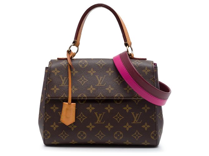 Louis Vuitton Marrón Monogram Cluny BB Castaño