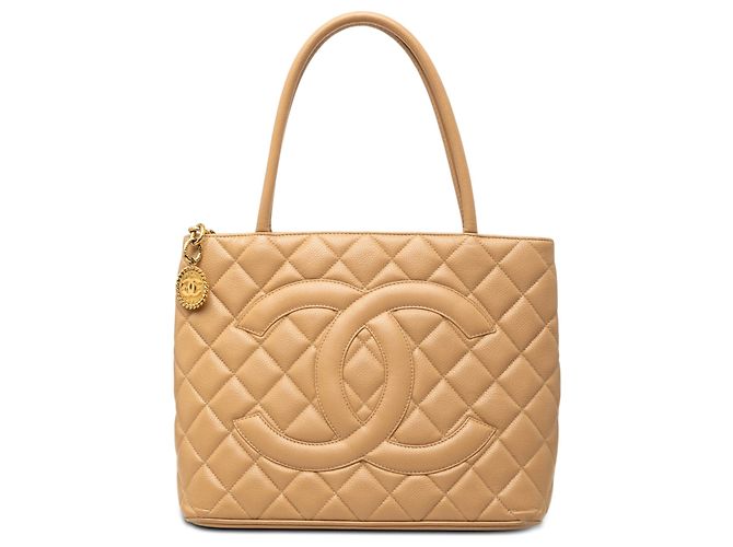 Tote Chanel Beige Caviar Medallion