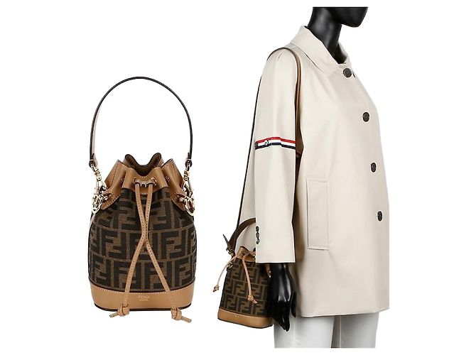 Fendi Mini bolsa de ombro em tecido Montrezzo FF Marrom