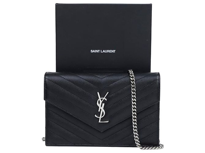 Saint Laurent Carteira com alça de corrente em couro granulado envelope Preto Prata