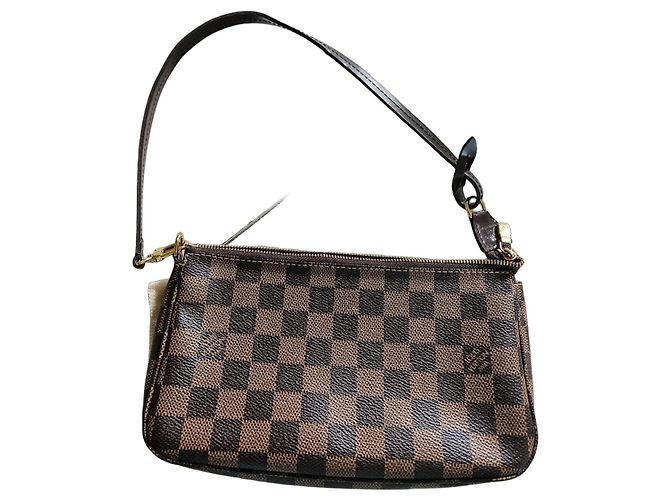 Louis Vuitton Pochette Damier Ebene