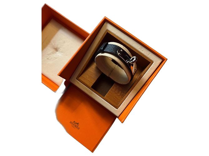 Bracciale Hermès in pelle nera e acciaio Nero
